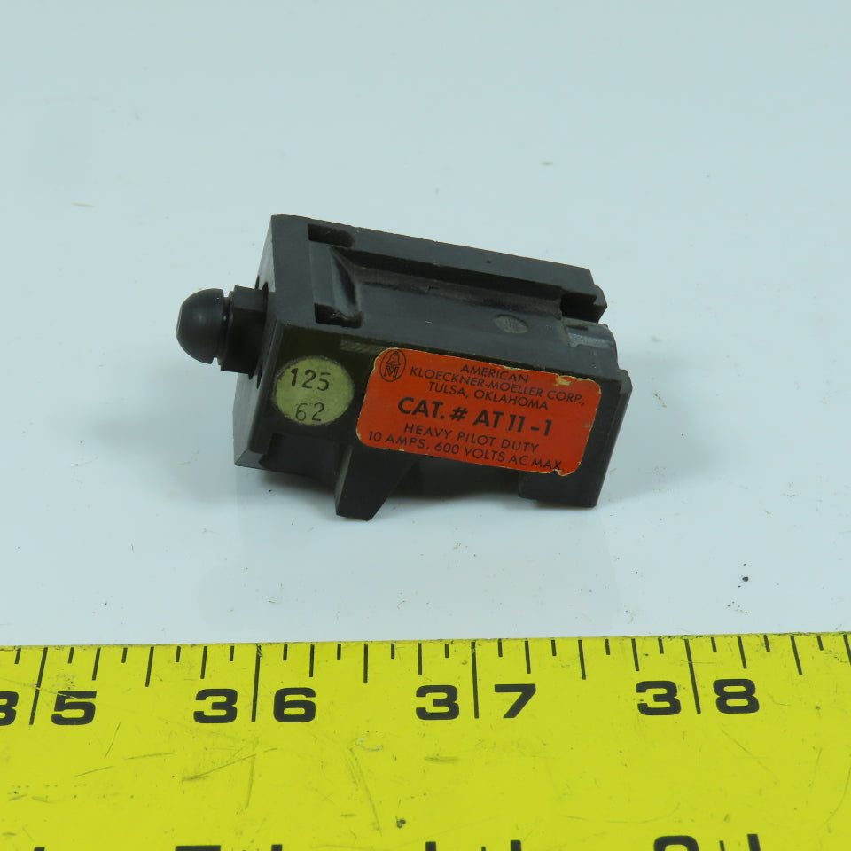 Klockner AT 11-1 10A Heavy Pilot Duty Limit Switch 600V AC (No Cover)