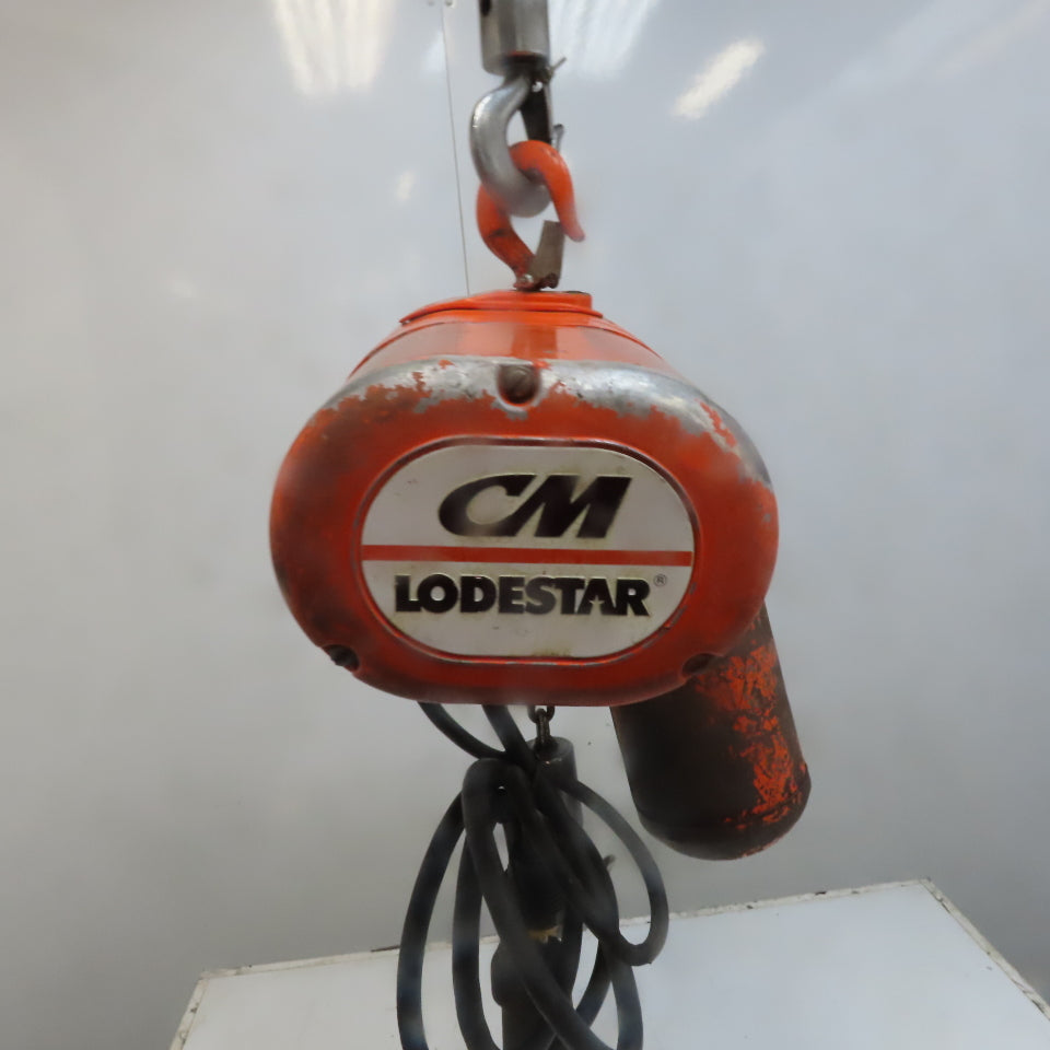 Lodestar Model A 1/8 Ton Electric Chain Hoist 10' Lift 32FPM 120V 1Ph