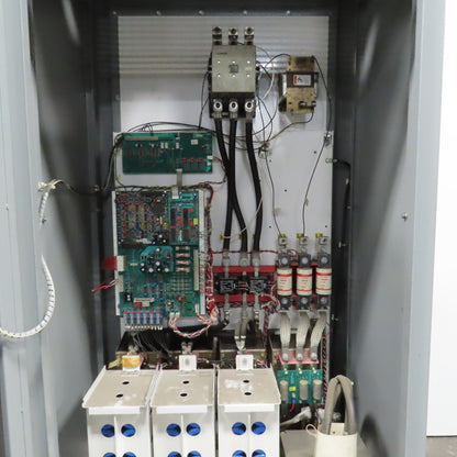 Siemens 6SE85-100-4C 100HP 120A AC Drive 460V 3PH Input 0-460V 2-66Hz Output