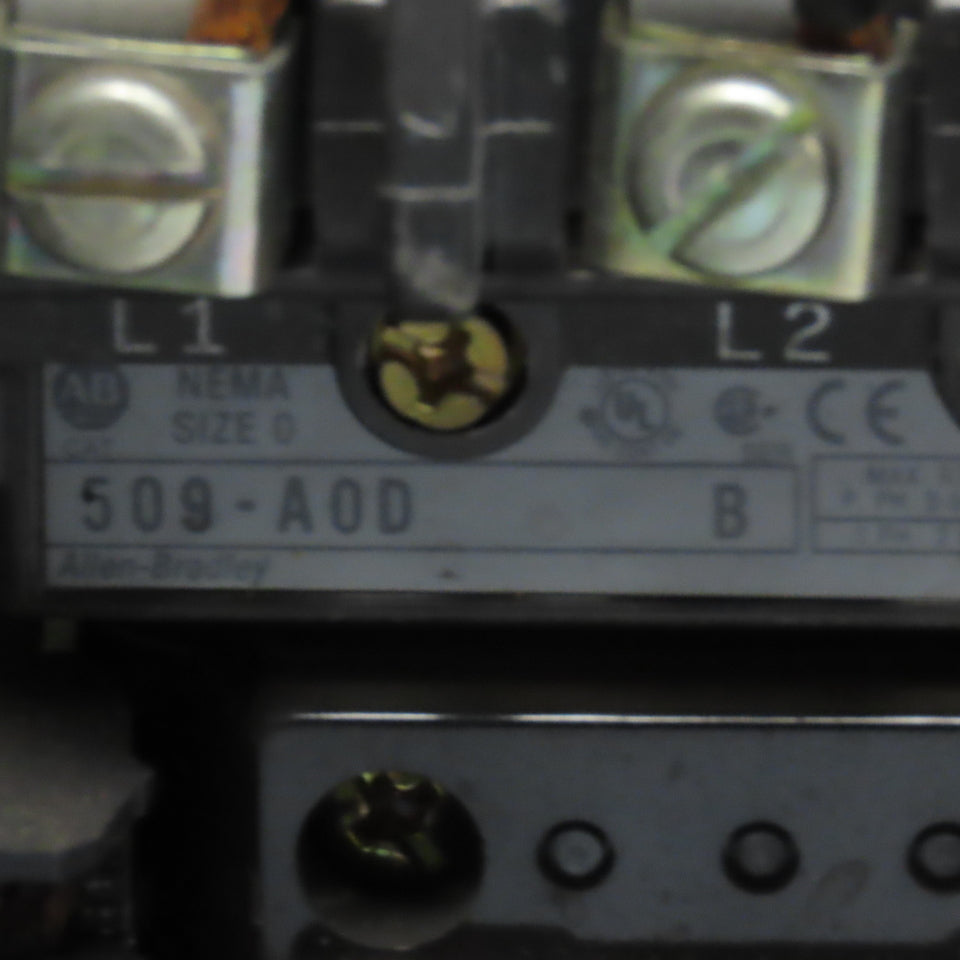 Allen Bradley 512ABB-6P-24R Combination Motor Starter Enclosure 509-A0D Sze 0