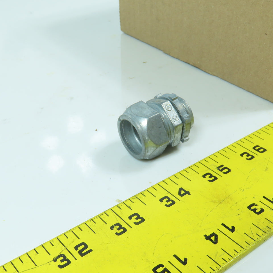 TC-601 1/2" Compression Conduit Connector EMT Lot Of 35