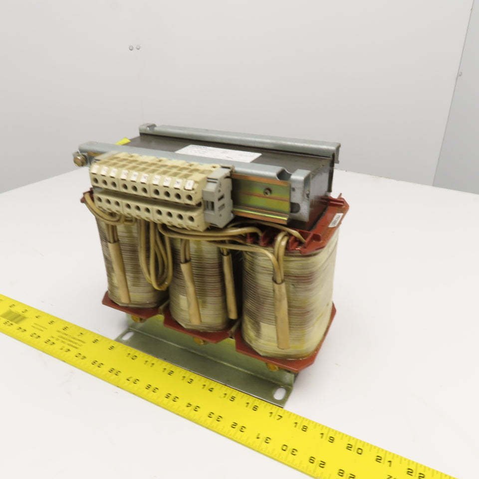Siemens 4AP2796-0EL40-2XA0 480/440V Pri 21kVa 400V Sec 30.3A Autotransformer