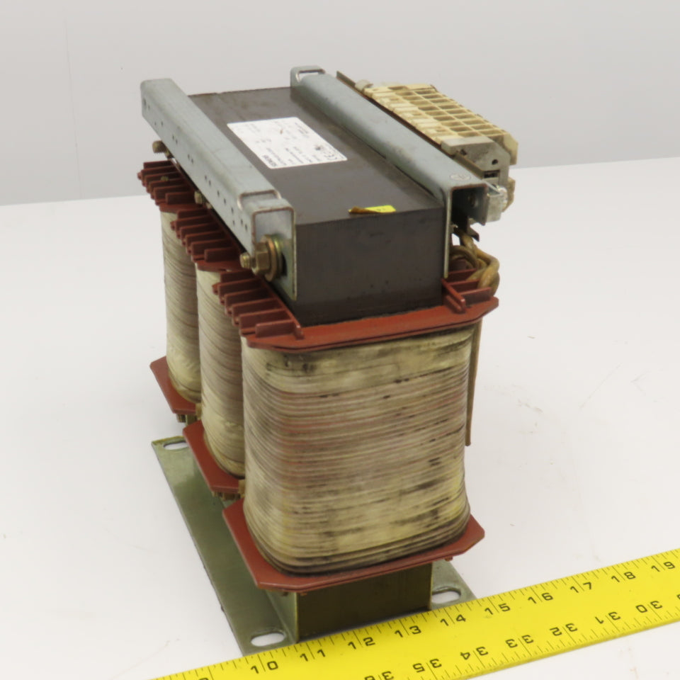 Siemens 4AP2796-0EL40-2XA0 480/440V Pri 21kVa 400V Sec 30.3A Autotransformer
