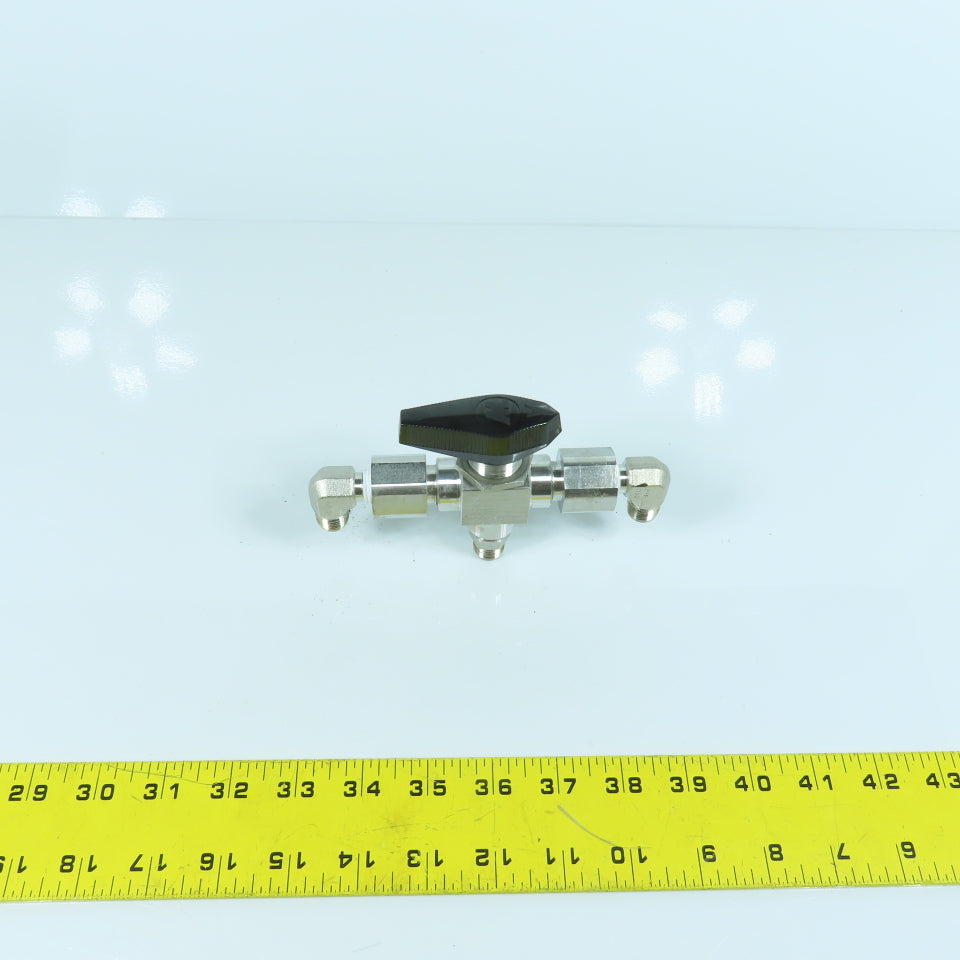 Swagelok SS-H83XPF4 3-Piece High Pressure 3-Way Ball Valve 10,000PSIG 1/4" FNPT
