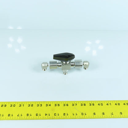 Swagelok SS-H83XPF4 3-Piece High Pressure 3-Way Ball Valve 10,000PSIG 1/4" FNPT